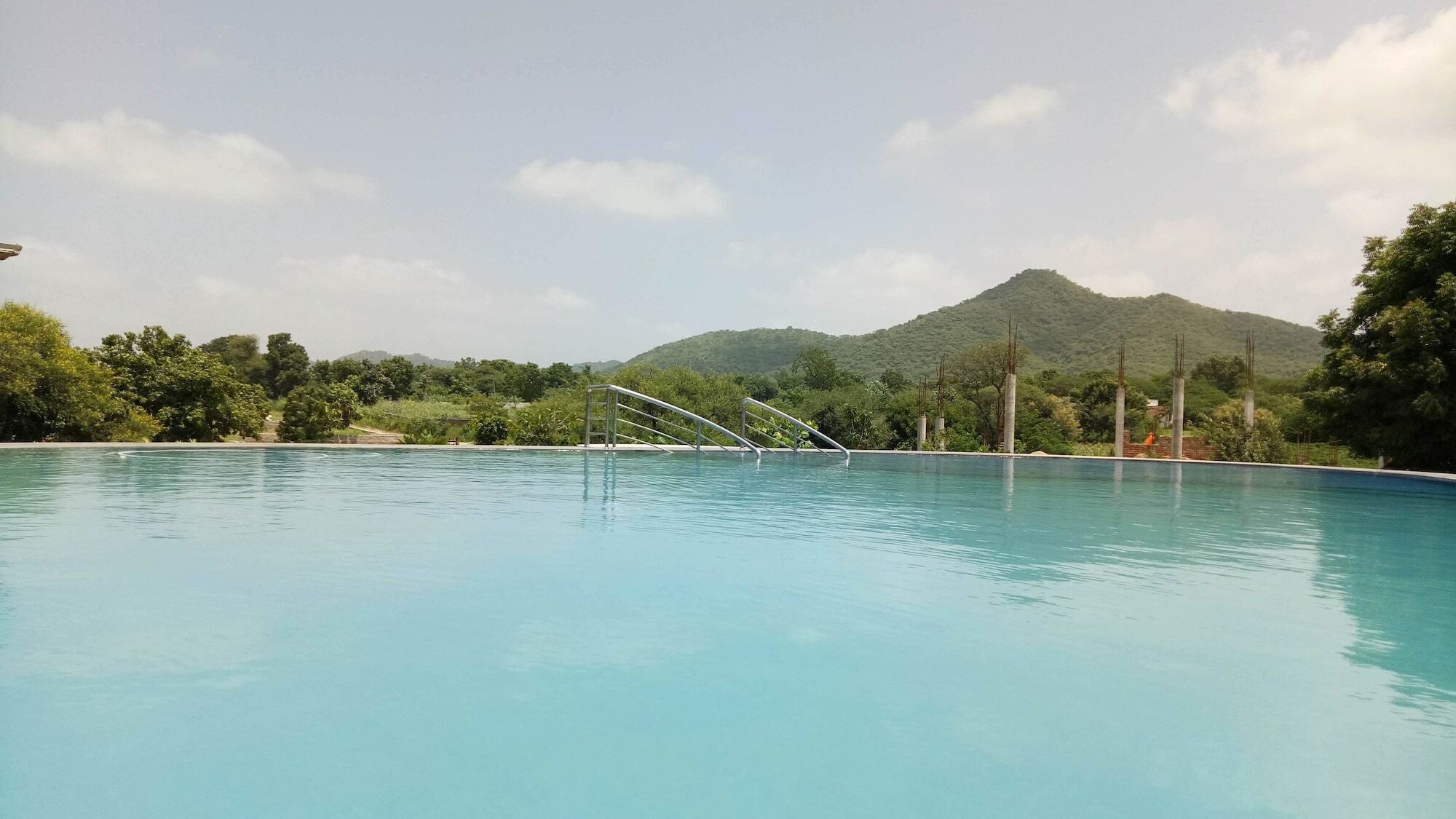 Palm Valley Svasti Resort Nai Exterior photo